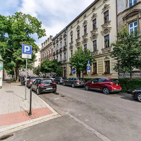 Beautiful Cracow Apartments By Cozyplace-3