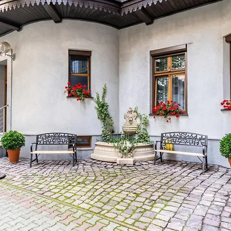 Beautiful Cracow Apartments By Cozyplace-2
